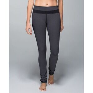 Lululemon Women's Skinny Groove Pant Diamond Dot Black White 8